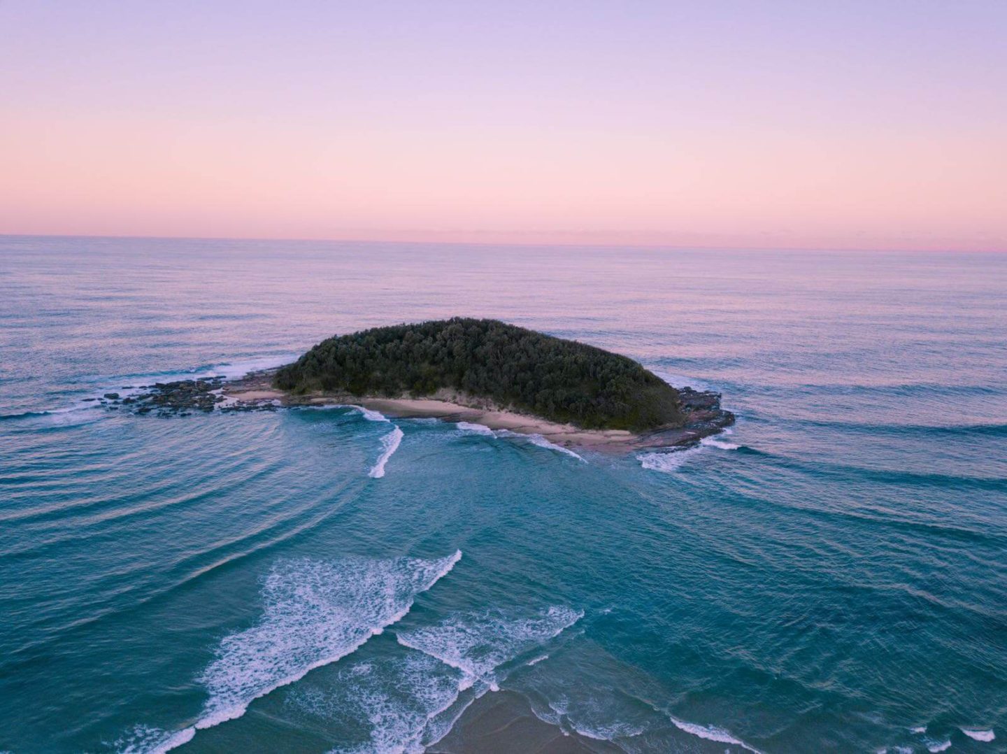 Ulladulla Guide, Lake Tabourie, NSW, Australia