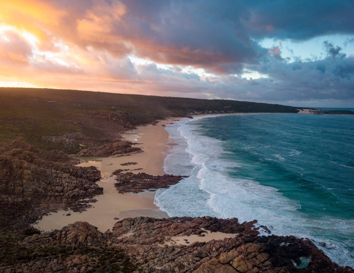 Injidup Beach, Yallingup