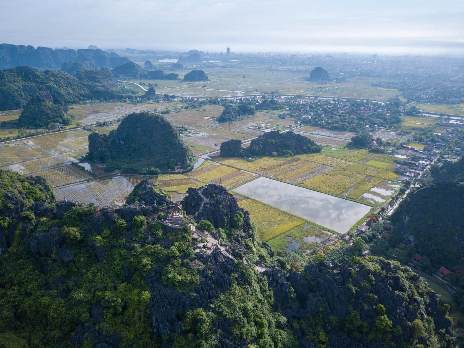 Mua Cave Ninh Binh - Vietnams Best Lookout - Unexplored Footsteps 